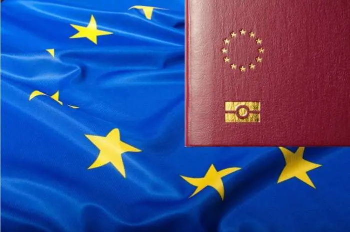 Moroccans Among Top New Citizens in the EU: A 2024 Overview