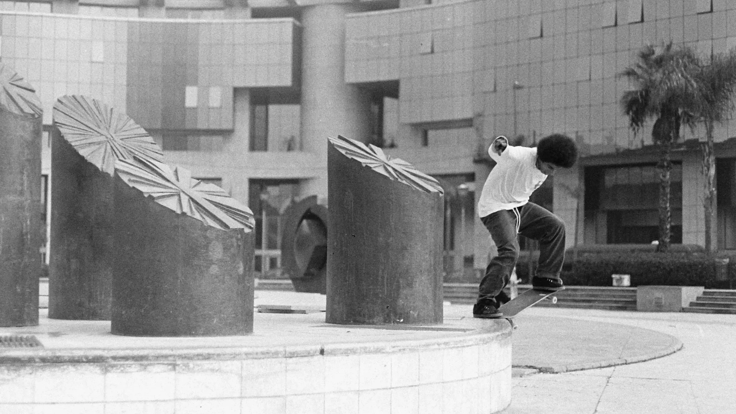 Yassine Sellame: Capturing the Heart of Morocco's Skateboarding Scene