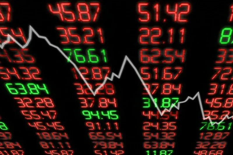 Casablanca Stock Exchange Closes Lower Amid Market Fluctuations