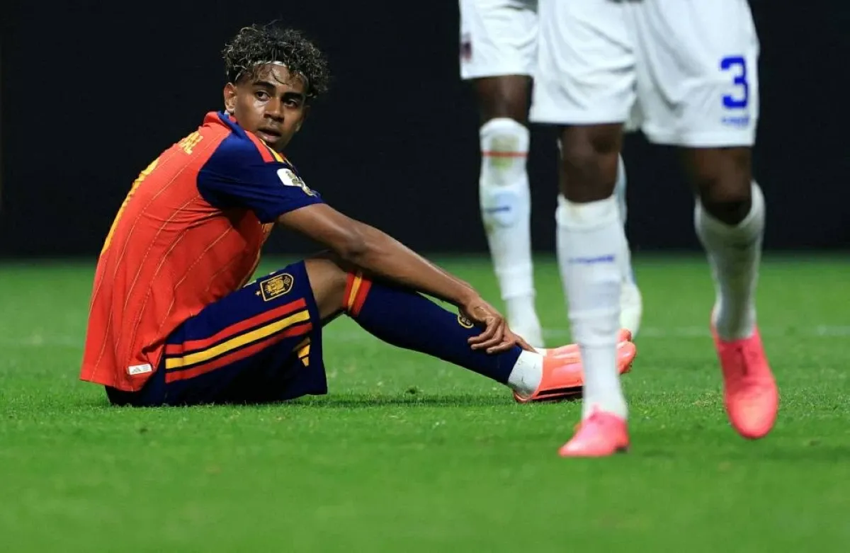 Lamine Yamal Sparks Controversy with Moroccan and Guinean Flags