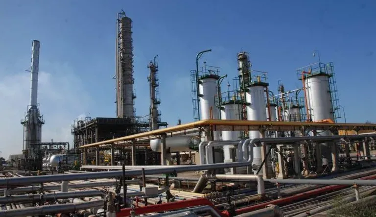 Morocco's Councillors Reject Key Proposals on Fuel Pricing and Samir Refinery Ownership