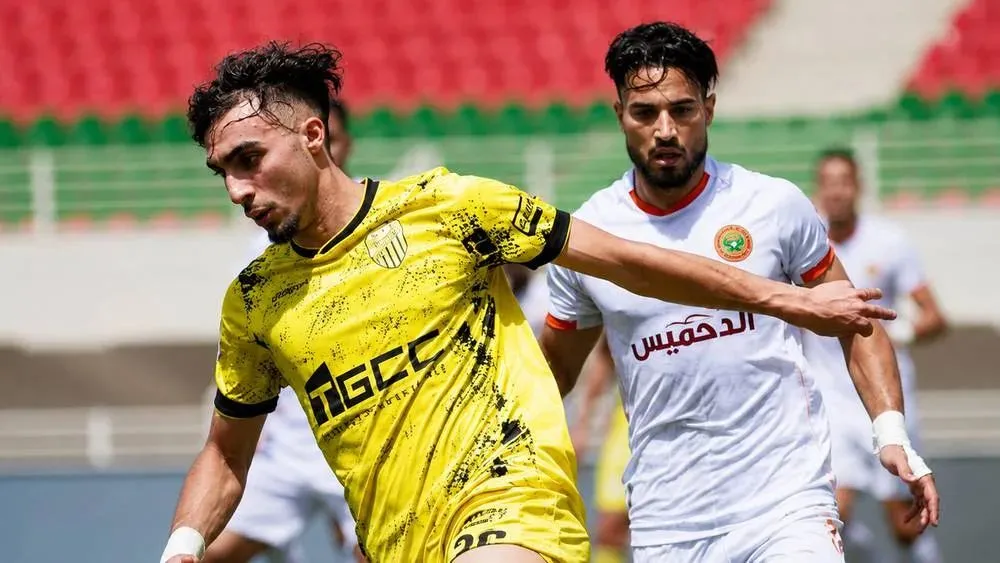 Controversy Surrounds Refereeing Decisions in the Moroccan Fes vs. RS Berkane Match